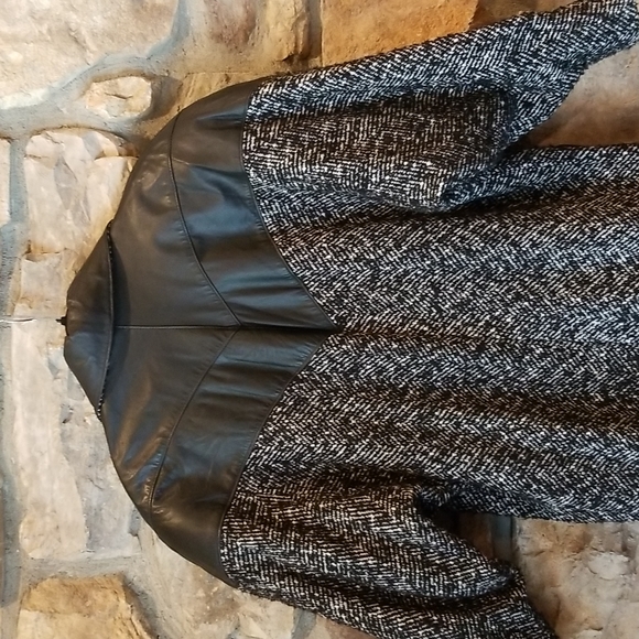 Leather & Tweed Coat ♥ - Picture 7 of 10